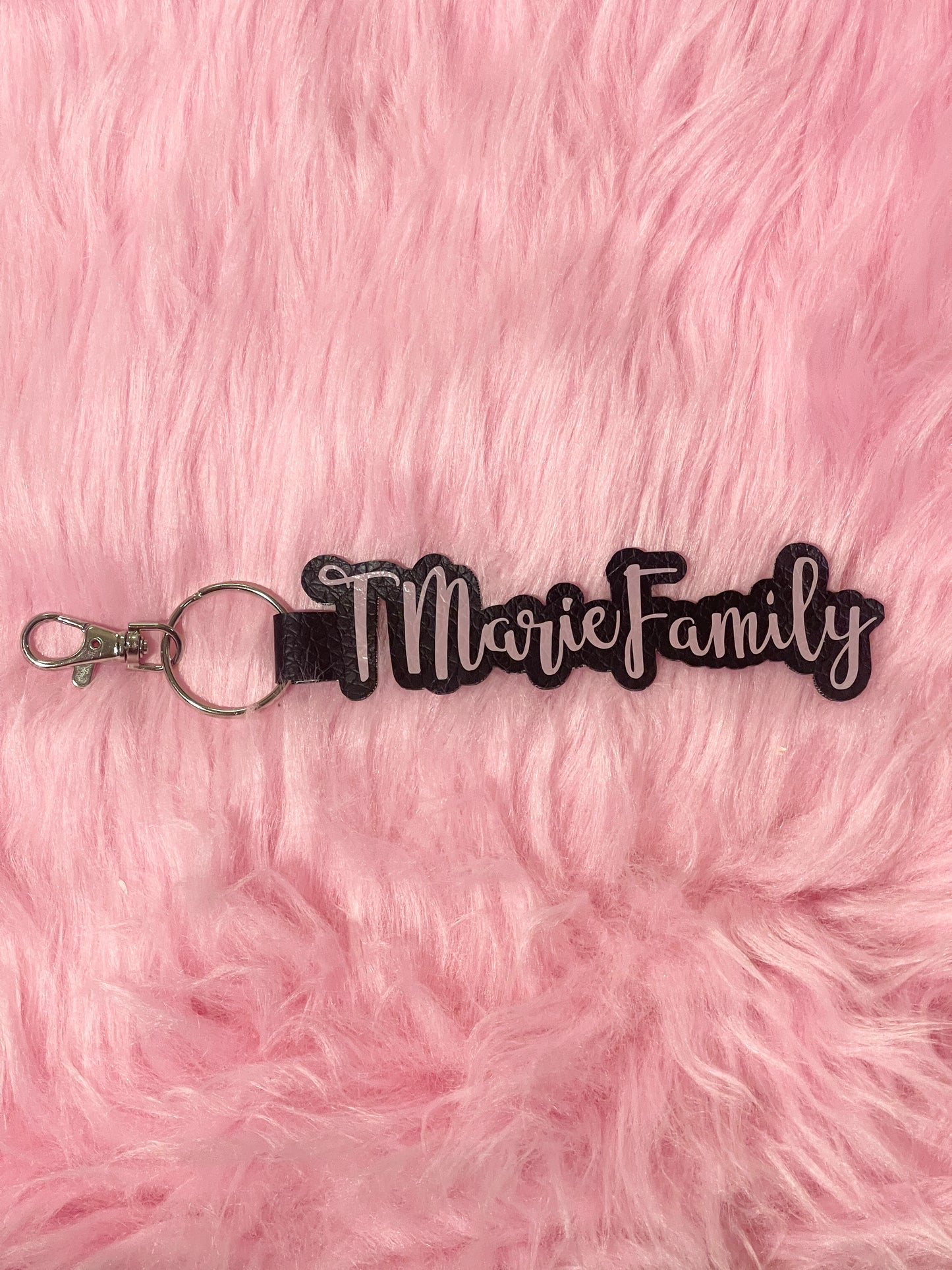TMarie Family Keychain💕